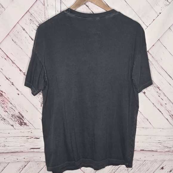 🦄American Eagle Avirl Lavigne Graphic Print Shirt - Picture 3 of 4